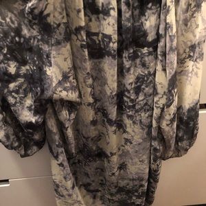 Women’s Daniel Rainn blouse